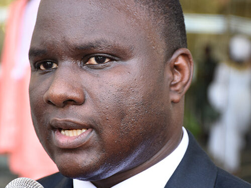 Assemblée nationale : Déthié Fall crache sur un terrain de 250 m2