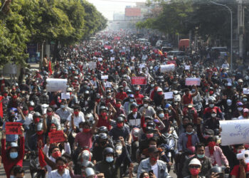 Coup d’Etat en Birmanie : 90 personnes tuées samedi dans des manifestations