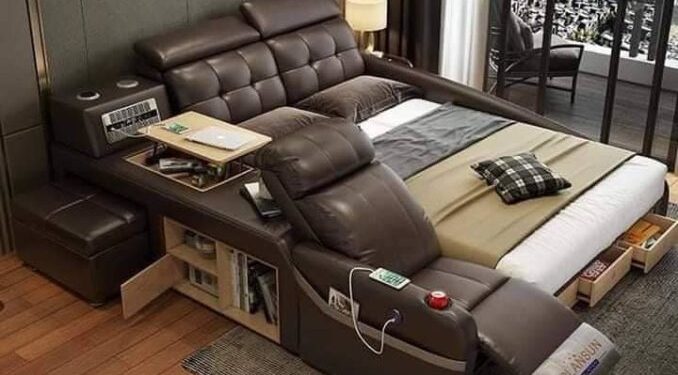 PASTEF Chine offre un lit de massage à Ousmane Sonko