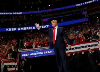 Usine Twyford : Macky Sall veut un règlement définitif du conflit opposant la direction à ses travailleurs