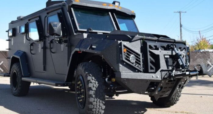 Manifestations : la police nationale va être équipée de nouveaux véhicules blindés