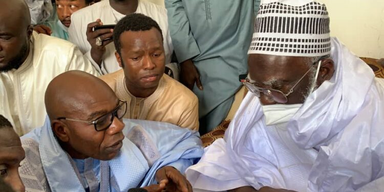 Construction de l’université de Touba : Serigne Saliou Thioune « Ndigeul » remet 51 millions Fcfa au Khalife