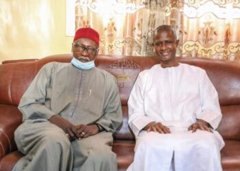 Visite de courtoisie : Antoine Diome chez le khalife général des Tidianes