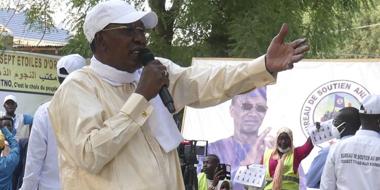 L&rsquo;armée tchadienne annonce la mort du président Idriss Déby