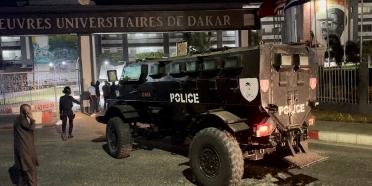 Suspension des amicales : les étudiants menacent de paralyser l’Ucad