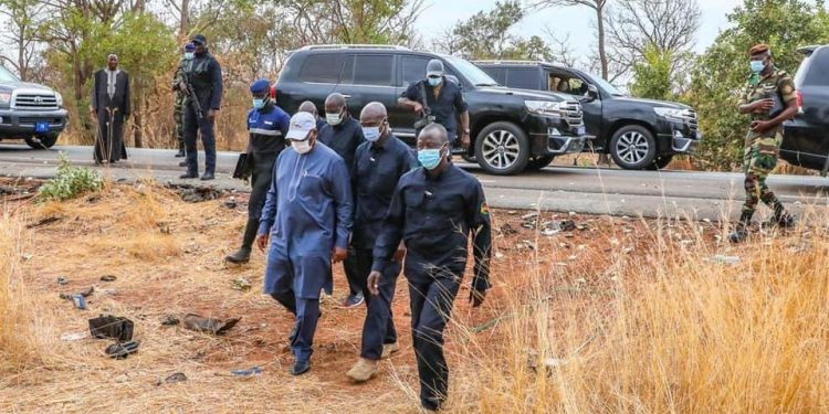 Mort de 3 journalistes de Leral : Macky Sall sur le lieu du drame (images)