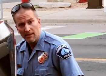 Meurtre de George Floyd : Derek Chauvin demande l’annulation du verdict