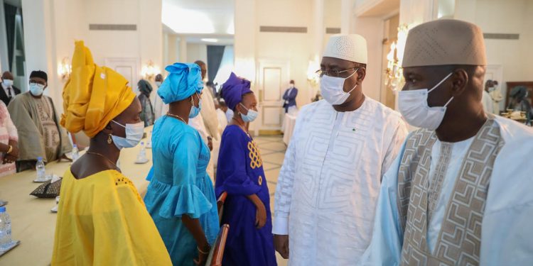 Incendie à l’Hôpital Magatte Lo de Linguère : Macky reçoit les familles des victimes