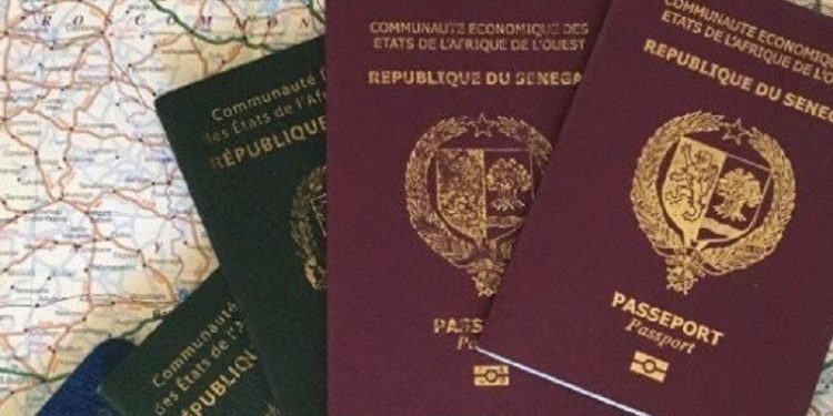 Scandale : Des députés de BBY cités dans un trafic de faux passeports