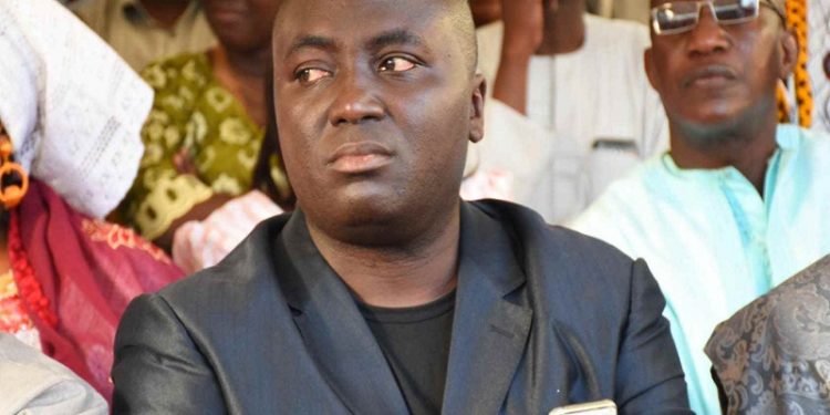 Bamba Fall : « Un candidat a acheté des armes qu’il a confiées à un lutteur pour les locales »