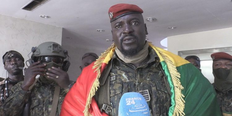 Coup d’Etat en Guinée : Alpha Condé ne quittera pas le pays (CNRD)