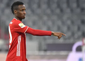 Football : Bouna Sarr va être sélectionné par le Sénégal