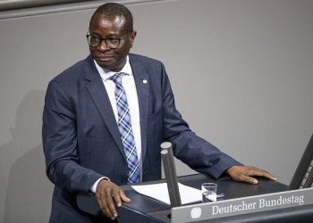 Parlement Allemand : le député d’origine sénégalaise, Karamby Diaby, réélu pour la 3e fois