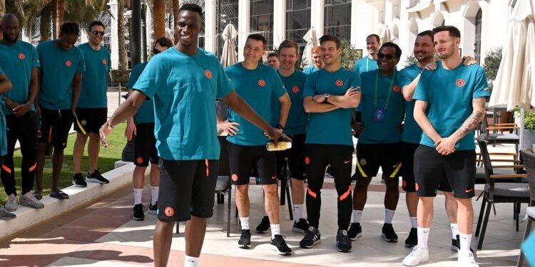 Can 2021: Édouard Mendy accueilli en héros par ses coéquipiers de Chelsea