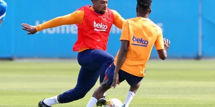 FC Barcelone : Moussa Ndiaye s’est entraîné avec l’équipe première de Xavi