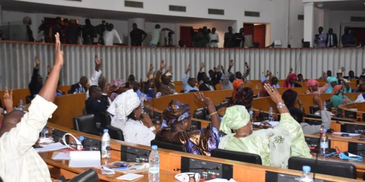 Assemblée nationale: le nombre de députés reste à 165