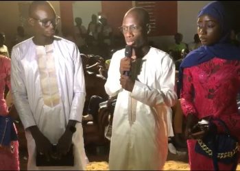20ème édition cérémonie de distribution de prix : Le parrain Mayoro Thiane gâte les enseignants de l’école élémentaire de Mélakh