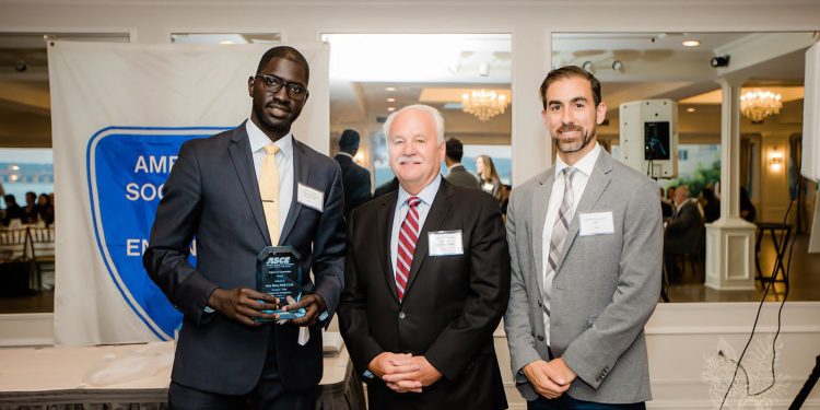 Etats-Unis : Mor Diao, le PDG de la Fondation humanitaire du Djoloff désigné Homme de l’année dans l’Etat de New York