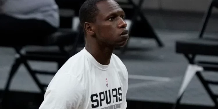 NBA : Gorgui Dieng retrouve les Spurs de San Antonio !