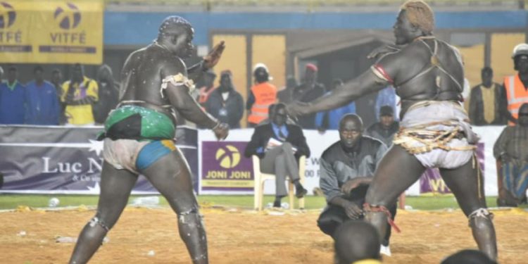 Lutte : Balla Gaye 2 dompte Gris Bordeaux pour la deuxième fois