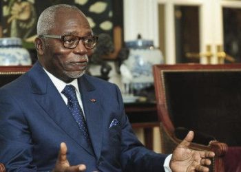 Gabon : L’ancien président de l’Assemblée nationale arrêté avec des valises contenant plus d’un milliard F Cfa