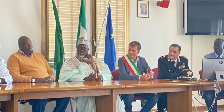 Tournée de Thierno Amadou Ba en Italie : L’étape de Bergame fructueuse et riche en enseignements