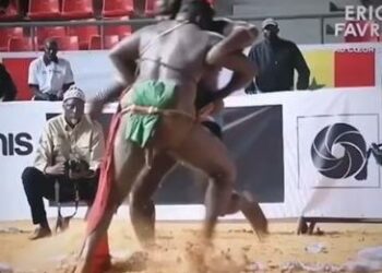 Lutte : Tapha Tine bat Bombardier sur décision arbitrale