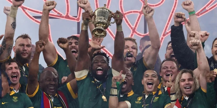 Coupe du monde de rugby : L’Afrique du Sud remporte son 4e sacre mondial face à la Nouvelle-Zélande