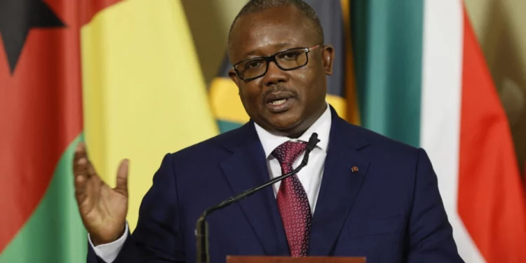 Guinée-Bissau : Le président Embalo dissout le Parlement après la «tentative de coup d’État»