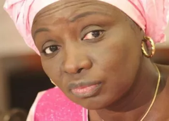 Présidentielle 2024 / Parrainage : Mimi Touré dénonce une « triche massive » et annonce une plainte