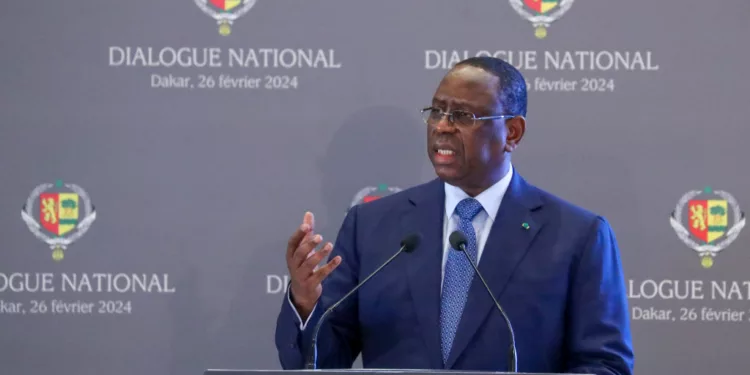 Non M. Le président, un capitaine n’abandonne pas son navire ! (Par Gaston Mansaly)