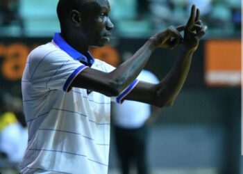 Mamadou Gueye « Pabi », coach AS Douanes : « Se battre pour nous qualifier aux Finals 8 de la BAL 2024 »