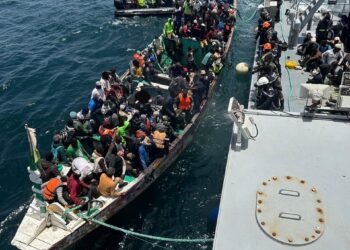 Emigration irrégulière : La Marine nationale intercepte 252 candidats au large de Dakar